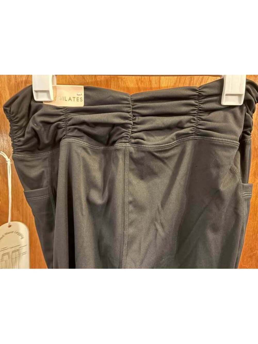 Blogilates Ruched Waist Legging 1X - Picture 4 of 6